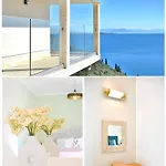 Theview * Katavolos